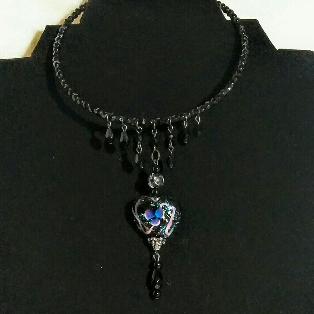 SOLD - Black chocker with matching earrings